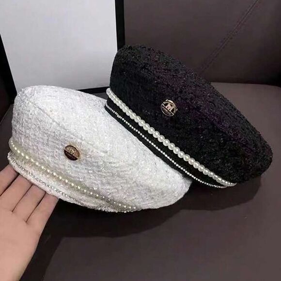 ArtEva Accessories - Elegant Black Beret with Pearl & Rhinestone Accents